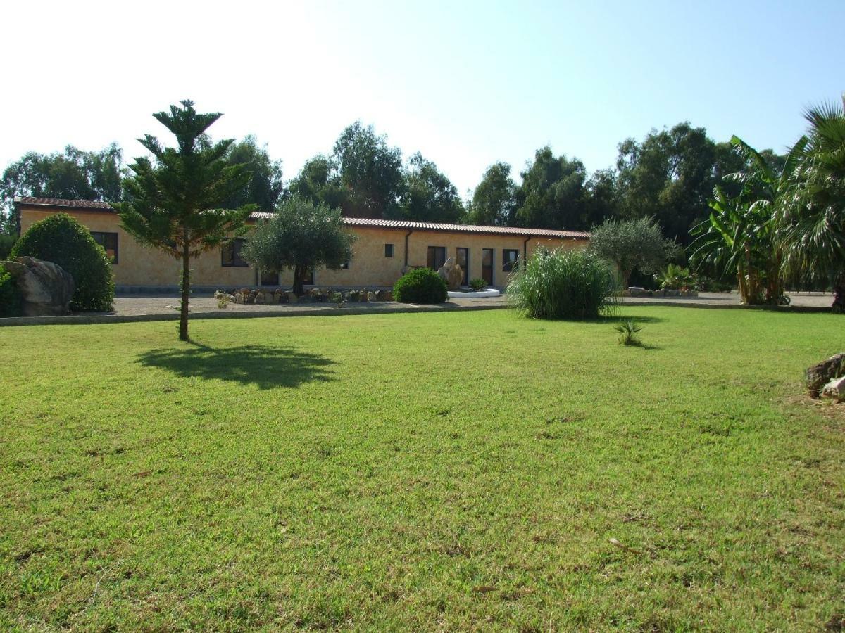 Agriturismo Corallo Санта-Мария-ла-Пальма Экстерьер фото