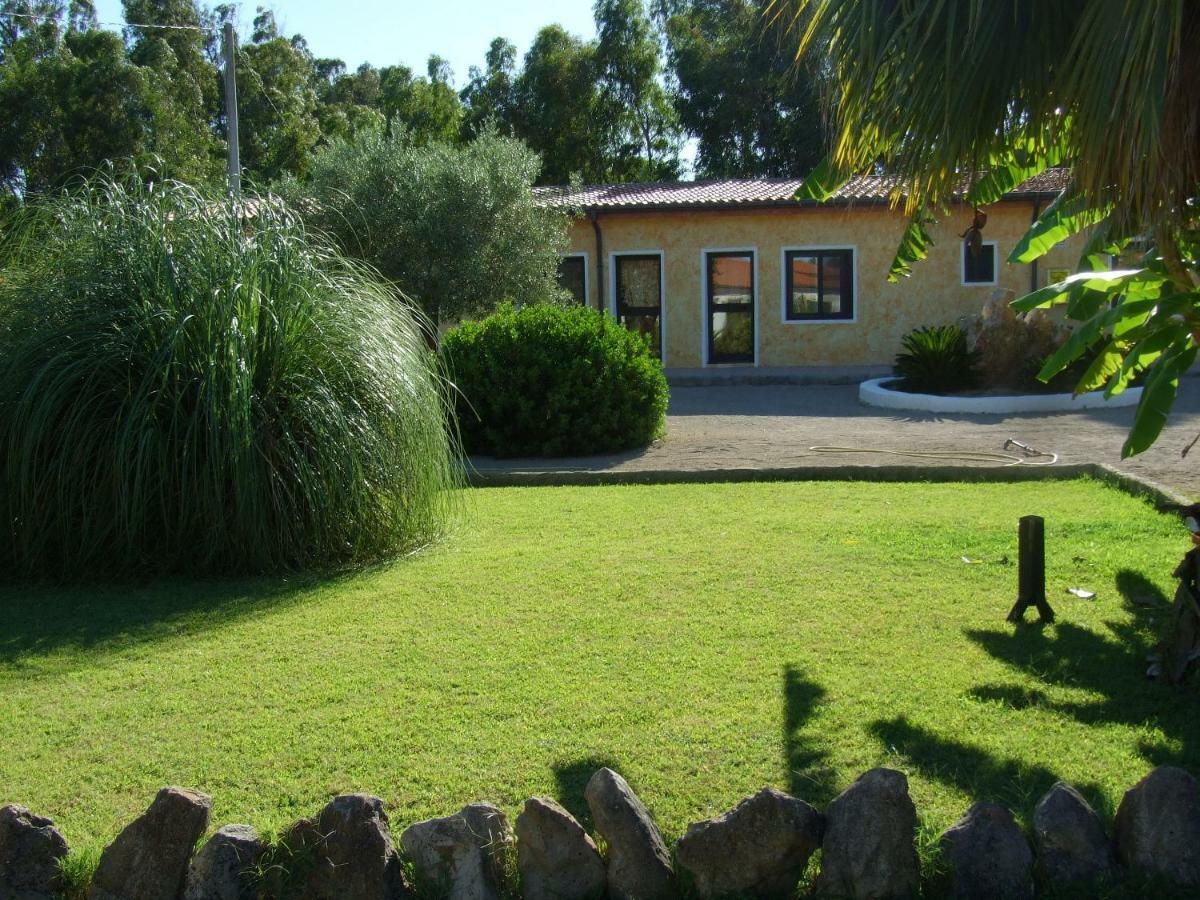 Agriturismo Corallo Санта-Мария-ла-Пальма Экстерьер фото